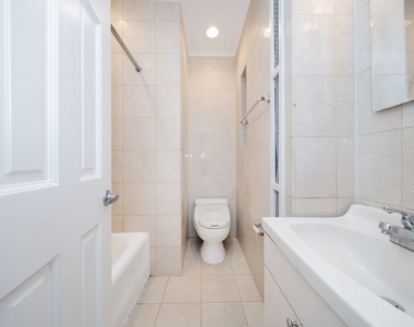 167 West 83rd Street - Photo Thumbnail 4