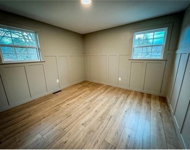 291 Simon Dr - Photo Thumbnail 9