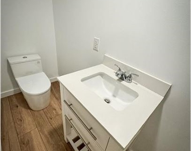 291 Simon Dr - Photo Thumbnail 17