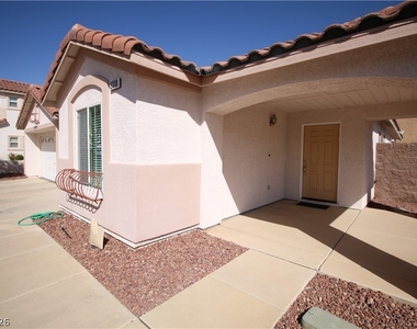 2310 Ashdale Way - Photo Thumbnail 32