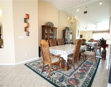 2310 Ashdale Way - Photo Thumbnail 15