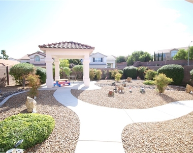 2310 Ashdale Way - Photo Thumbnail 26