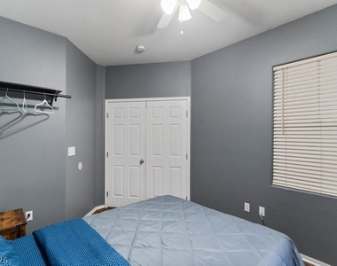 1217 Cove Palisades Drive - Photo Thumbnail 14