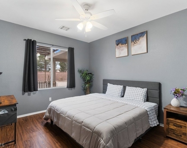1217 Cove Palisades Drive - Photo Thumbnail 18
