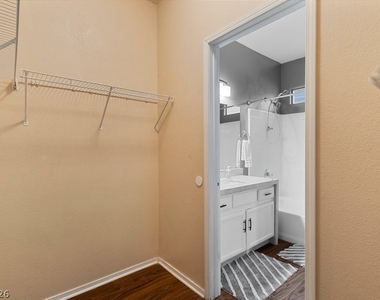1217 Cove Palisades Drive - Photo Thumbnail 22