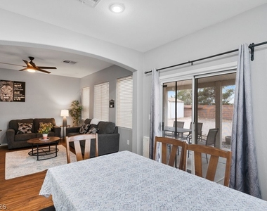 1217 Cove Palisades Drive - Photo Thumbnail 11