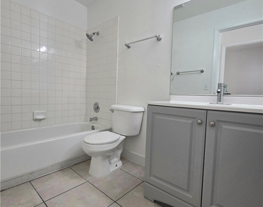 5125 W Reno Avenue - Photo Thumbnail 10