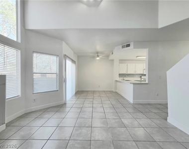 5125 W Reno Avenue - Photo Thumbnail 3