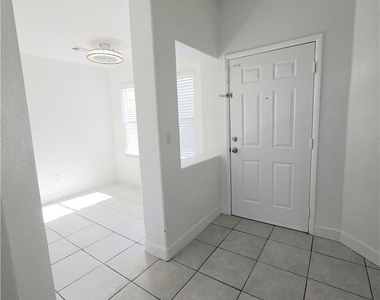 5125 W Reno Avenue - Photo Thumbnail 15