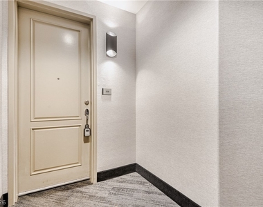 20 E Serene Avenue - Photo Thumbnail 35