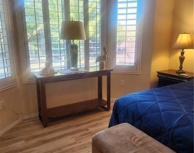 2570 Downeyville Avenue - Photo Thumbnail 21