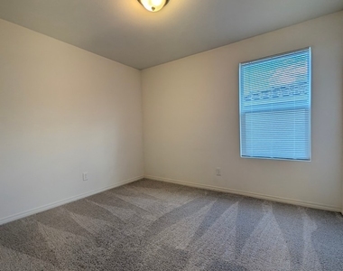 7075 Baza Avenue - Photo Thumbnail 24