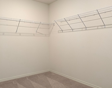 7075 Baza Avenue - Photo Thumbnail 17