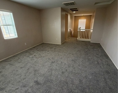 2613 Park Hyatt Avenue - Photo Thumbnail 17