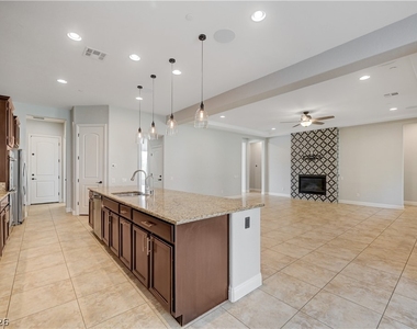 2724 Josephine Drive - Photo Thumbnail 19