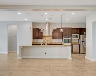 2724 Josephine Drive - Photo Thumbnail 8