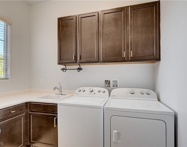 2724 Josephine Drive - Photo Thumbnail 23
