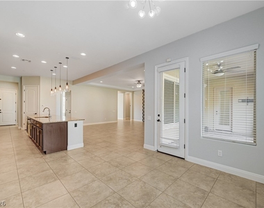 2724 Josephine Drive - Photo Thumbnail 13