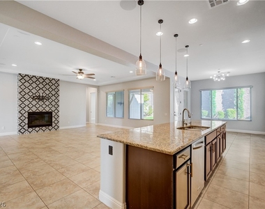 2724 Josephine Drive - Photo Thumbnail 17