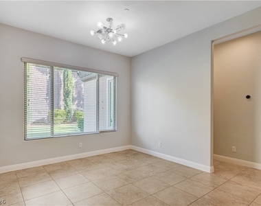 2724 Josephine Drive - Photo Thumbnail 11