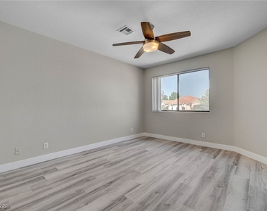 5028 S Rainbow Boulevard - Photo Thumbnail 28