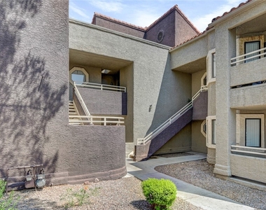 5028 S Rainbow Boulevard - Photo Thumbnail 1