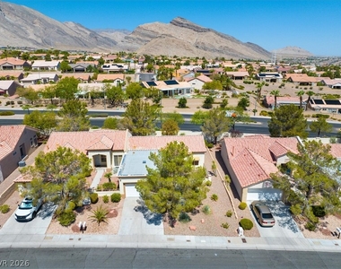 2833 Breakers Creek Drive - Photo Thumbnail 69