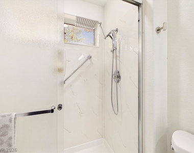 2833 Breakers Creek Drive - Photo Thumbnail 44