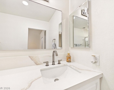 2833 Breakers Creek Drive - Photo Thumbnail 42