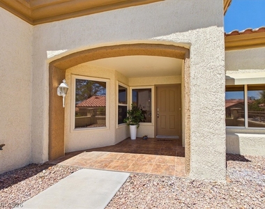 2833 Breakers Creek Drive - Photo Thumbnail 68