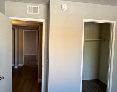3151 Soaring Gulls Drive - Photo Thumbnail 4