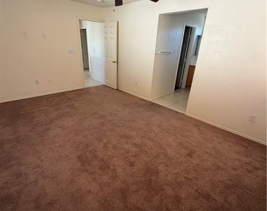 9967 Carrizo Springs Avenue - Photo Thumbnail 18