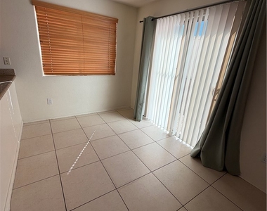 9967 Carrizo Springs Avenue - Photo Thumbnail 9