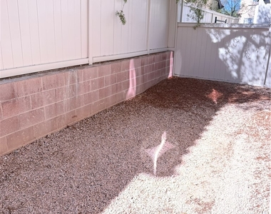 9967 Carrizo Springs Avenue - Photo Thumbnail 35
