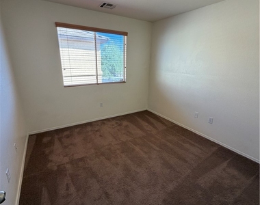 9967 Carrizo Springs Avenue - Photo Thumbnail 28