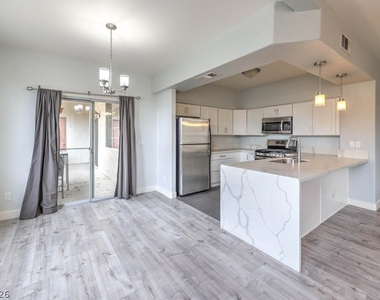 10233 King Henry Avenue - Photo Thumbnail 7