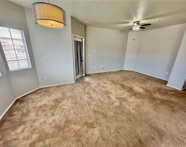 833 Aspen Peak Loop - Photo Thumbnail 2