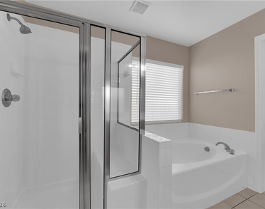 9018 Toast Avenue - Photo Thumbnail 33