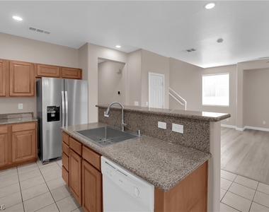 9018 Toast Avenue - Photo Thumbnail 13