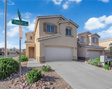 9018 Toast Avenue - Photo Thumbnail 3