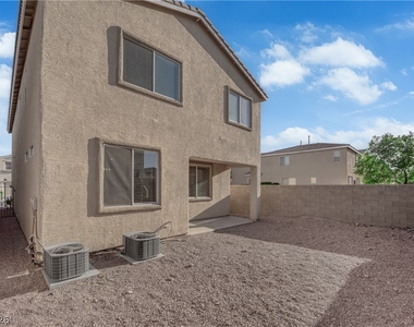 9018 Toast Avenue - Photo Thumbnail 35