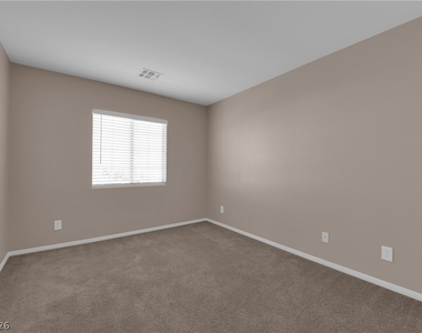 9018 Toast Avenue - Photo Thumbnail 23