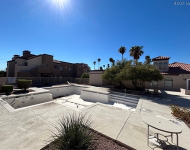 2978 Juniper Hills Boulevard - Photo Thumbnail 17