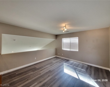 112 Sierra Breeze Avenue - Photo Thumbnail 14