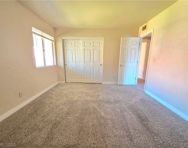 4470 Sandy River Drive - Photo Thumbnail 20