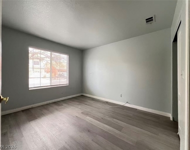 1969 Evening Glow Drive - Photo Thumbnail 7