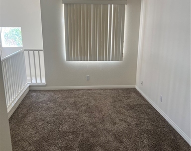 1784 Tanner Circle - Photo Thumbnail 15