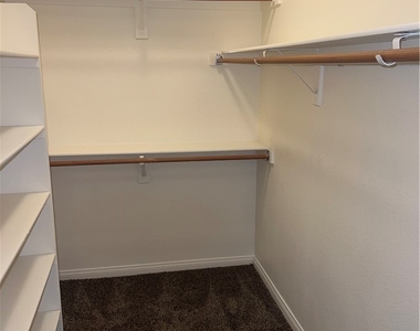 1784 Tanner Circle - Photo Thumbnail 11