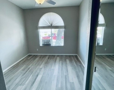 2125 Eaglepath Circle - Photo Thumbnail 29