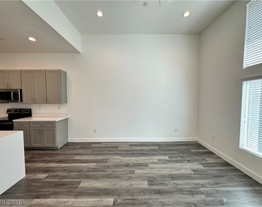 1130 Prospering Creek Street - Photo Thumbnail 11